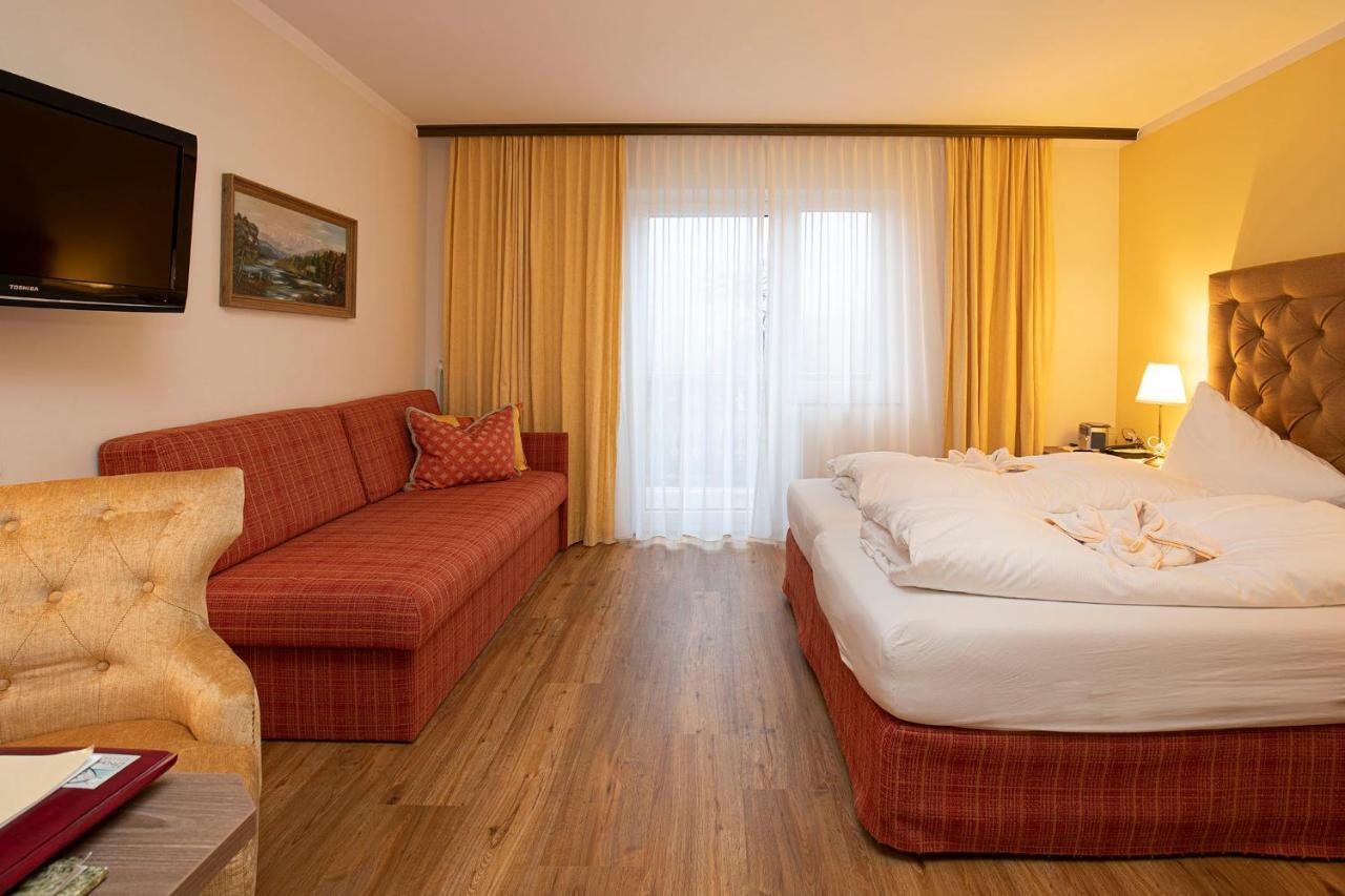 Landhotel Agathawirt Bad Goisern Esterno foto